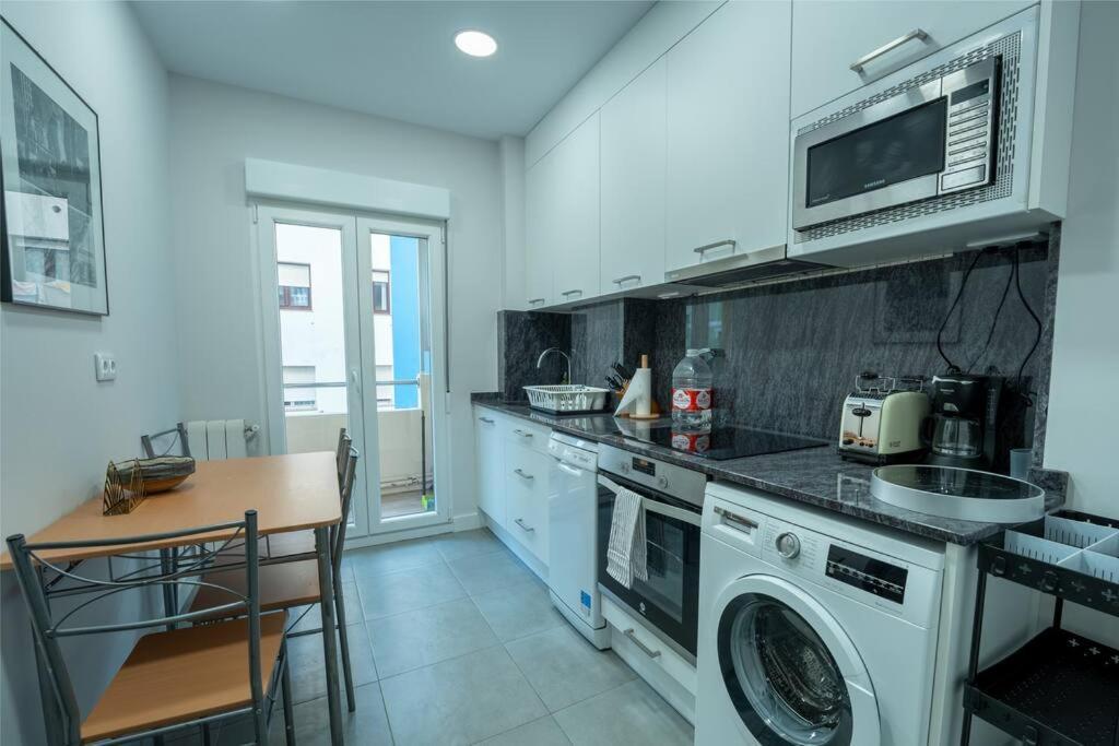 Valdecilla Center Apartment Santander Exterior foto